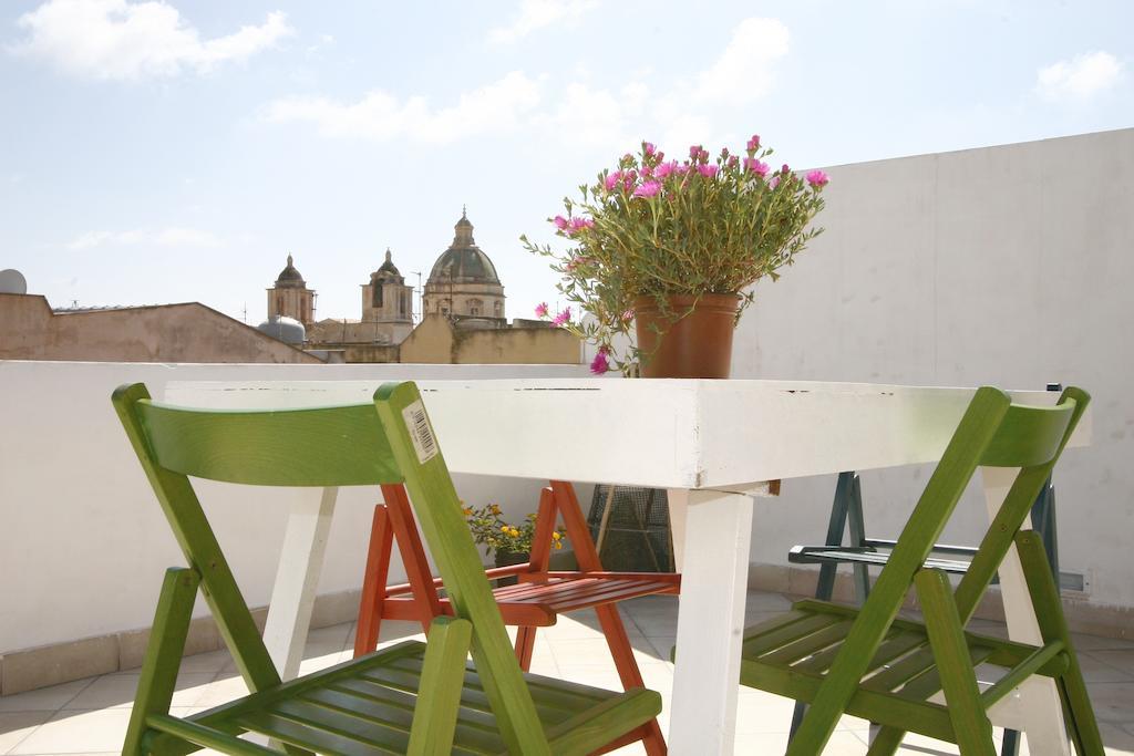 Le Casuzze Di Trapani Vista Mare Apartment Стая снимка